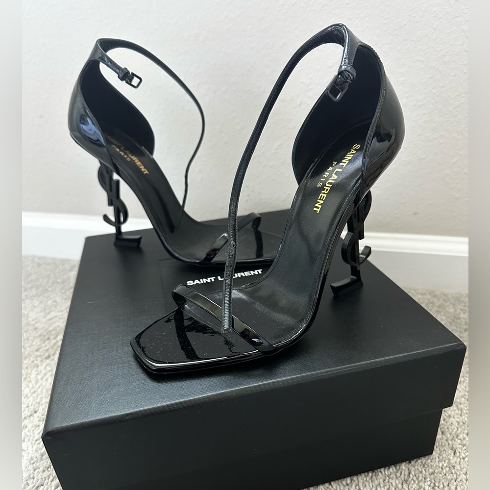 SAINT LAURENT Opyum patent leather sandal 39 EU